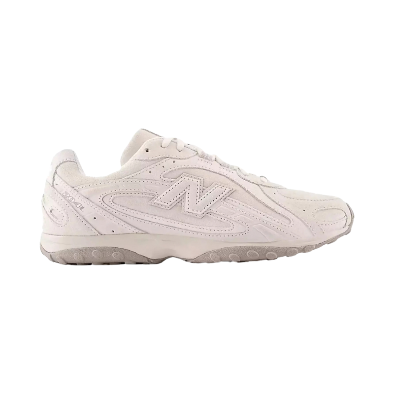 1_2ac663ed-09d0-40e9-8bce-c9b5584327b7.png New Balance 204L Timberwolf - Image 1